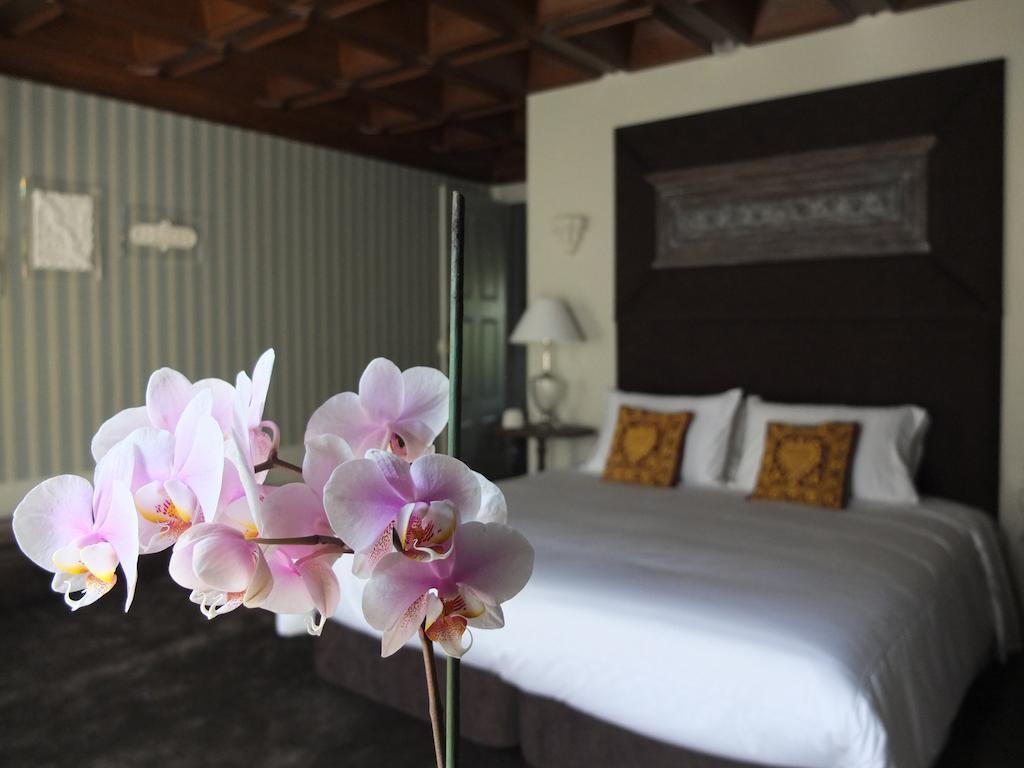 Mercador Guesthouse Porto Quarto foto